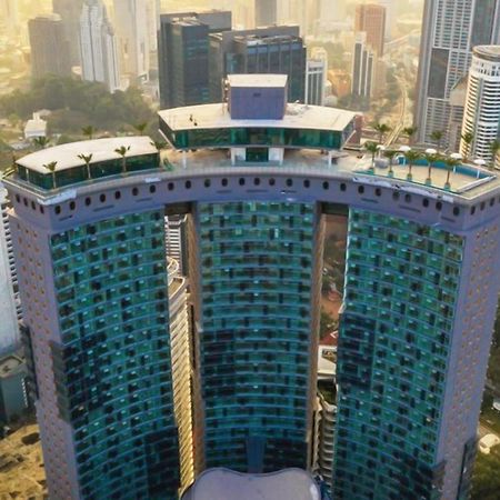 Sky Suites With Klcc Twin Tower View By Irent365 Kuala Lumpur Eksteriør bilde